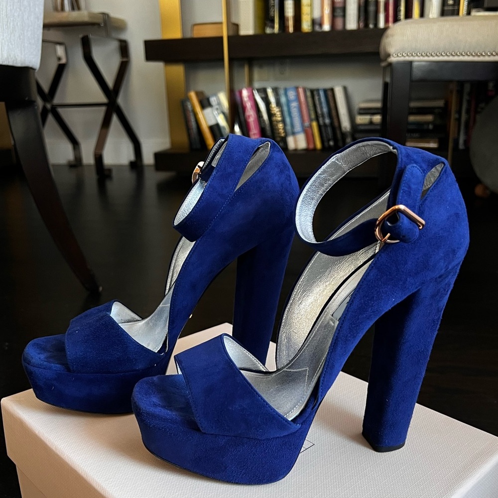 Prada High Heels Pumps
